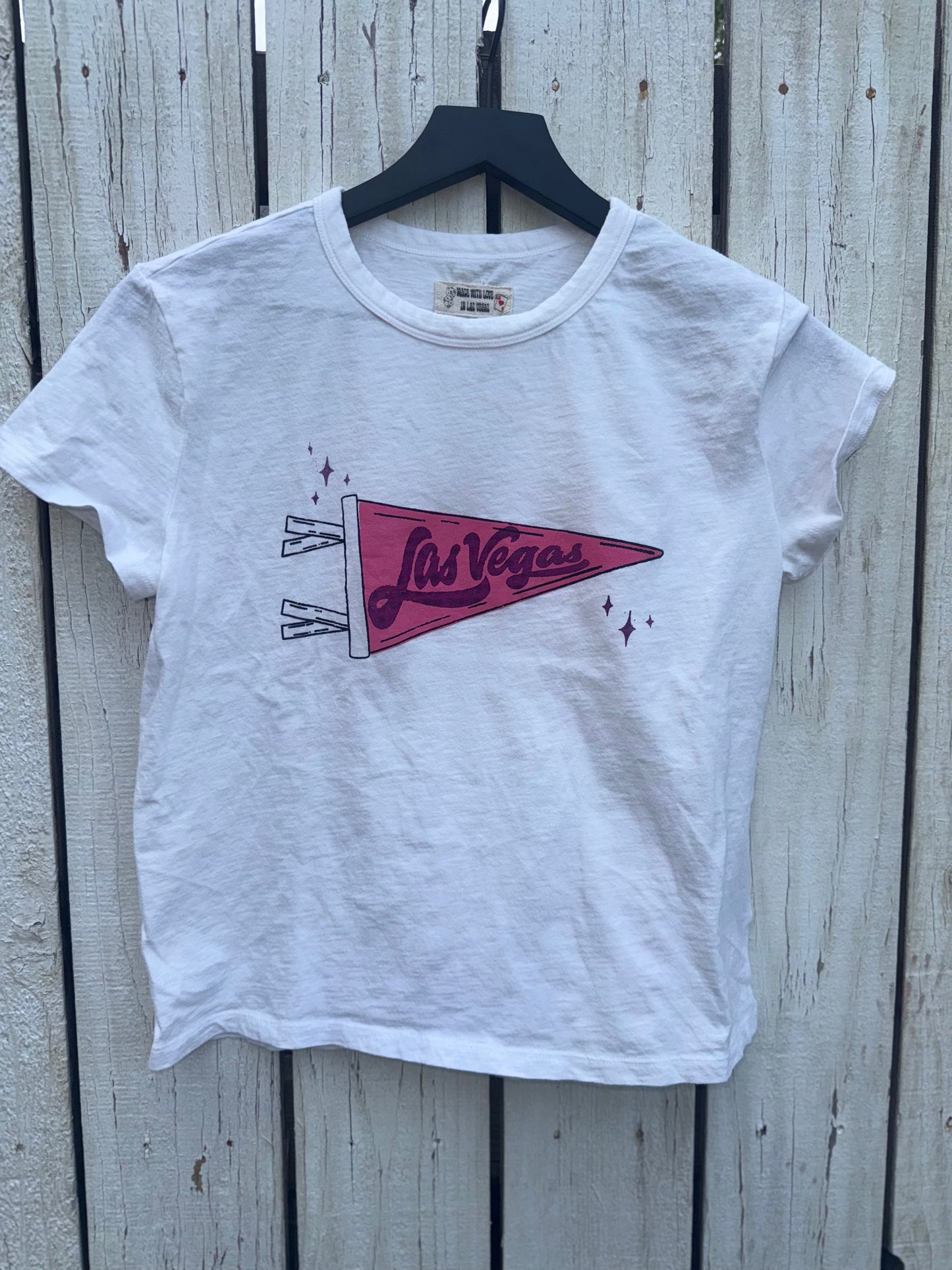 Las Vegas Pennant Top
