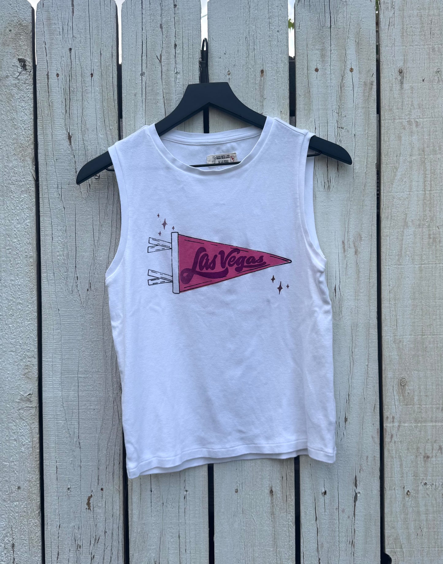 Las Vegas Pennant Top