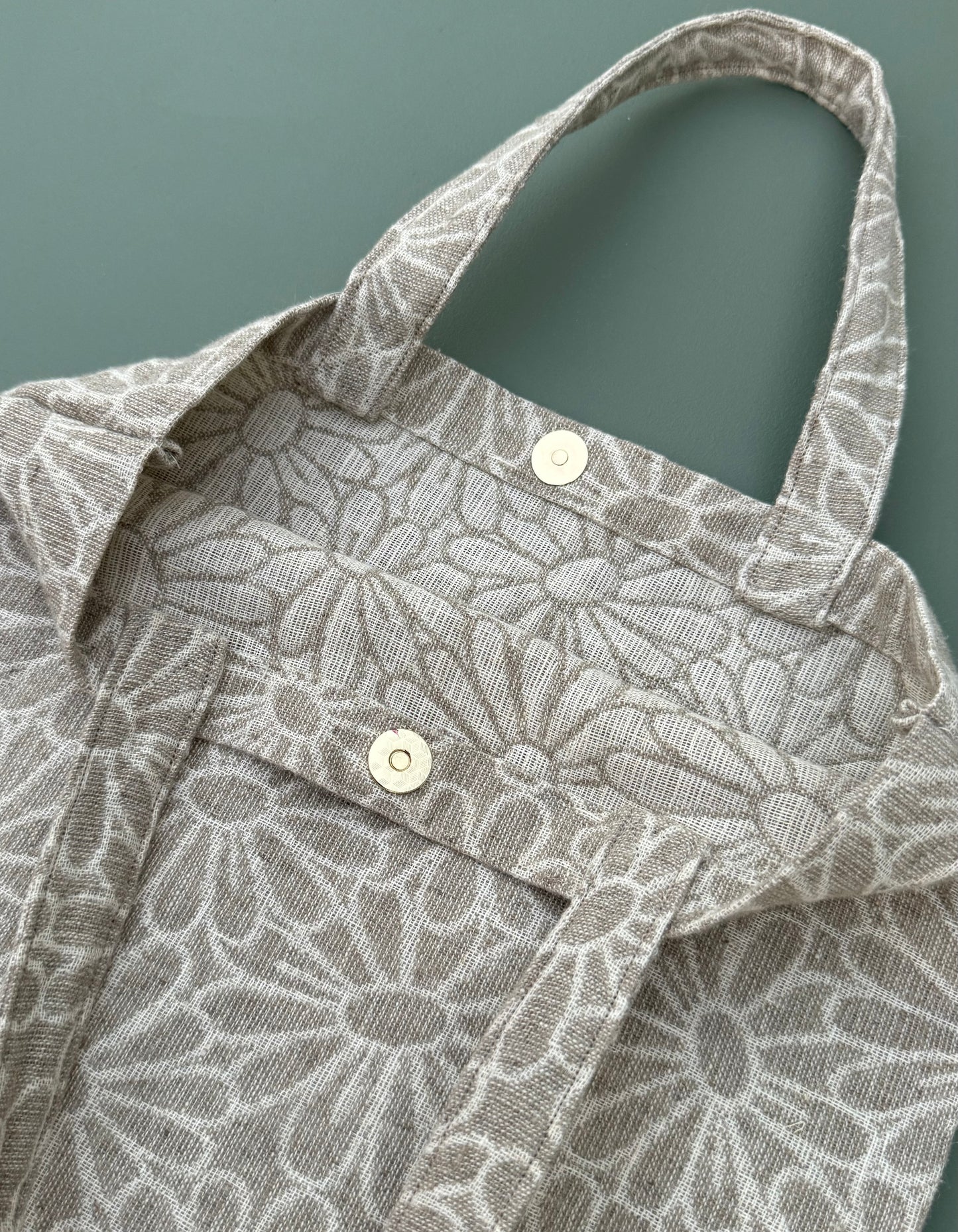 Daisy Tote Bag